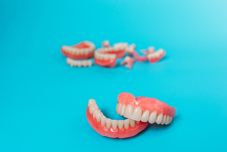 Complete Guide to Dentures: Restore Your Smile with Dentures in Houston, TX